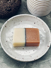 Load image into Gallery viewer, Speckled Soap Dish