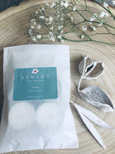 Load image into Gallery viewer, 5 Large Soy Wax Tea Lights with Essential Oils & Heart Tea light Holder