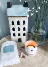 Load image into Gallery viewer, Ceramic Heart Tea Light Holder