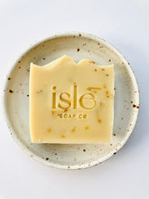 Load image into Gallery viewer, Isle Sweet Orange Blossom Soap